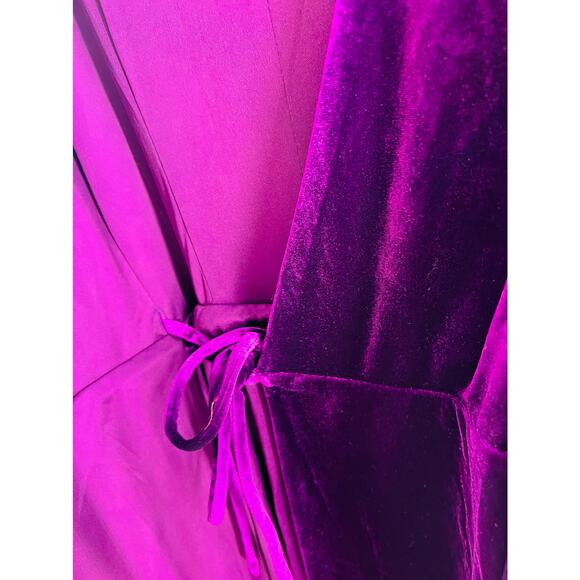 LULU'S Sz S Jacinda Plum Purple Velvet Wrap Maxi Evening Party Dress NEW B33 - Picture 6 of 8